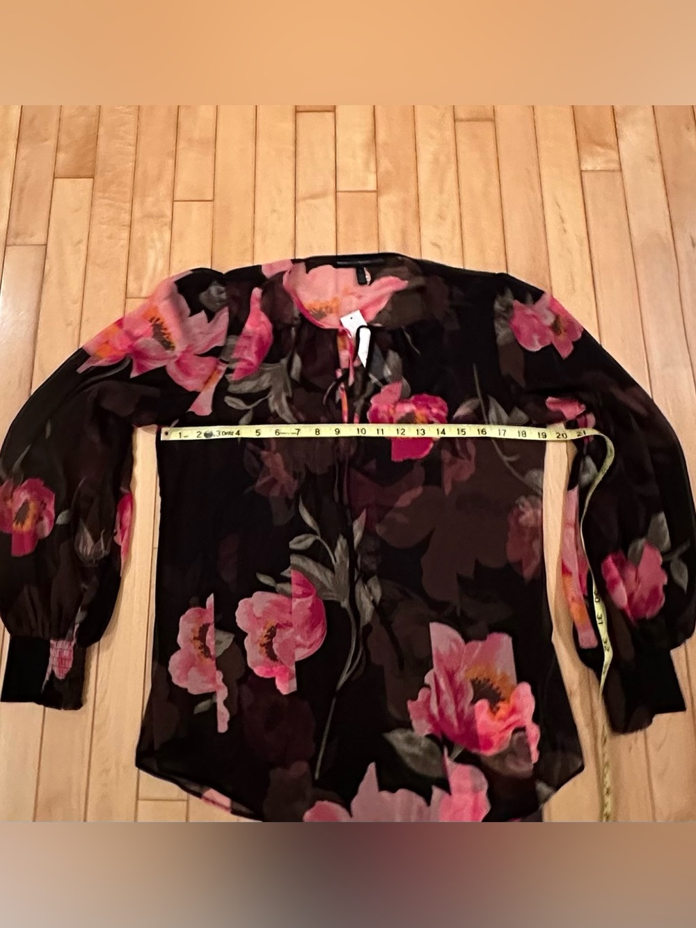 White House Black Market Spliced Poppy Floral Blouse; NWT, Sz.S - Picture 11 of 16